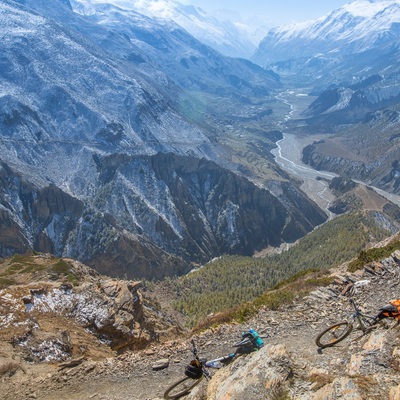 Annapurna Curcuit By bike